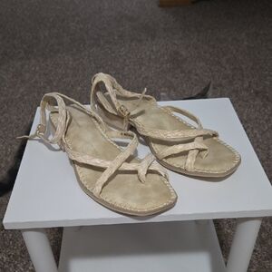 American Eagle Outfitters Cream Sandals Suede Upper